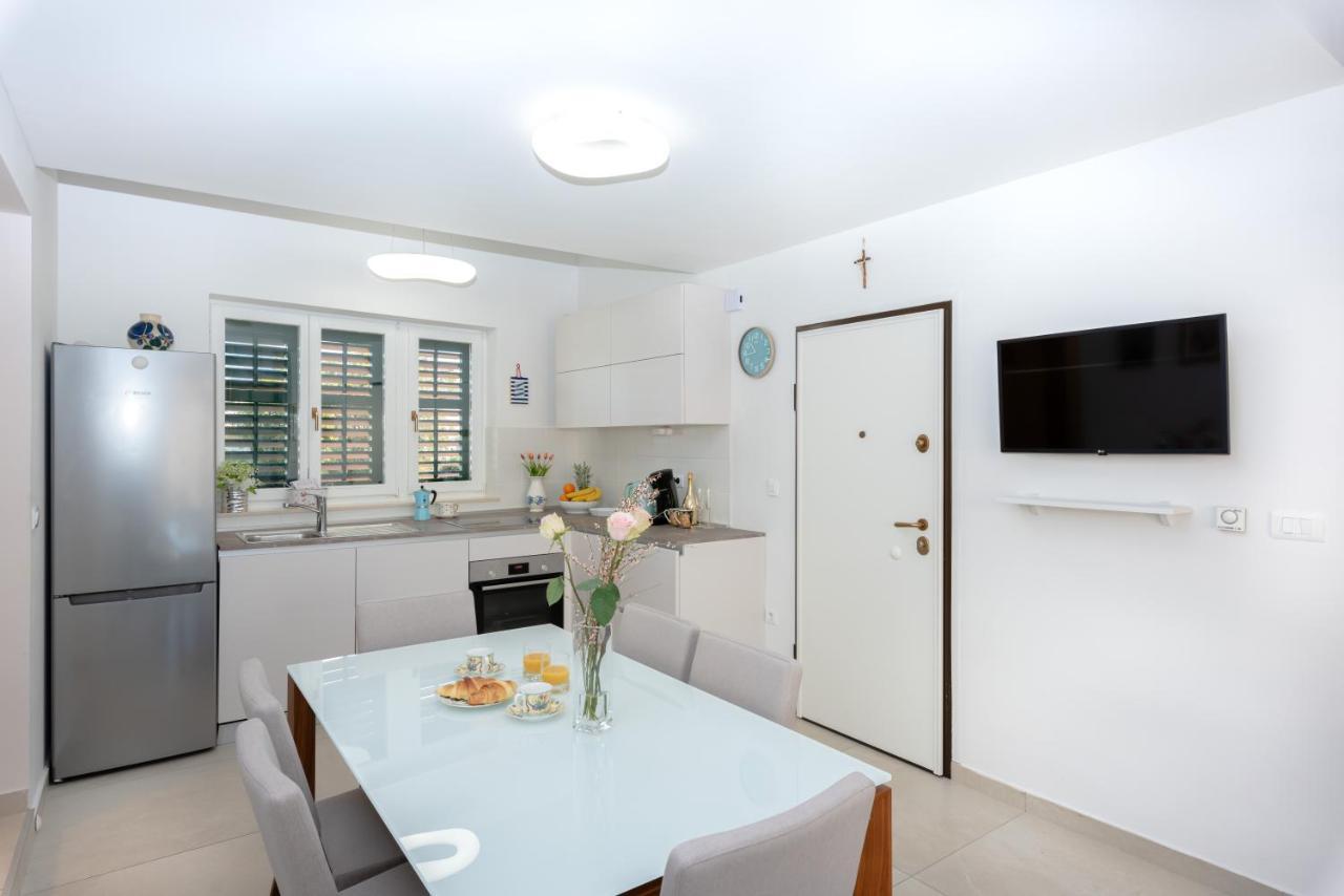 Apartment "Dida" With Free Private Parking Solin Eksteriør billede